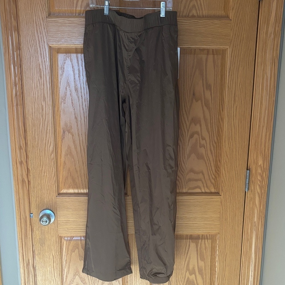 Athleta Rise Water Repellent Brown Track Pants
